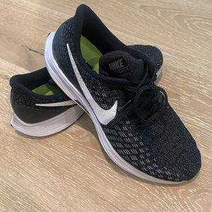 Black Nike Zoom Pegasus 35